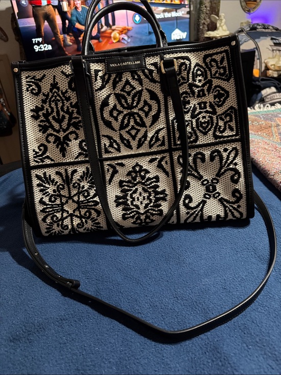 Viola Castellani Handbags - Viola Castellani Hand made in Italy Tote with crossbody and hand straps.